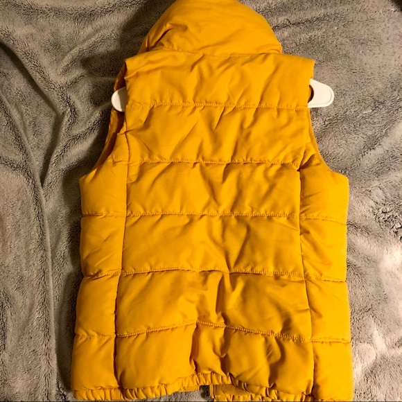 Women’s vest - Picture 3 of 3